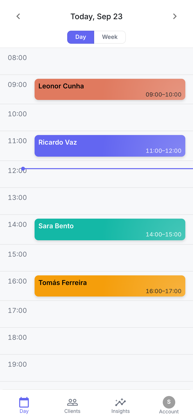 A coach’s day in Blockday with sessions spaced through the day